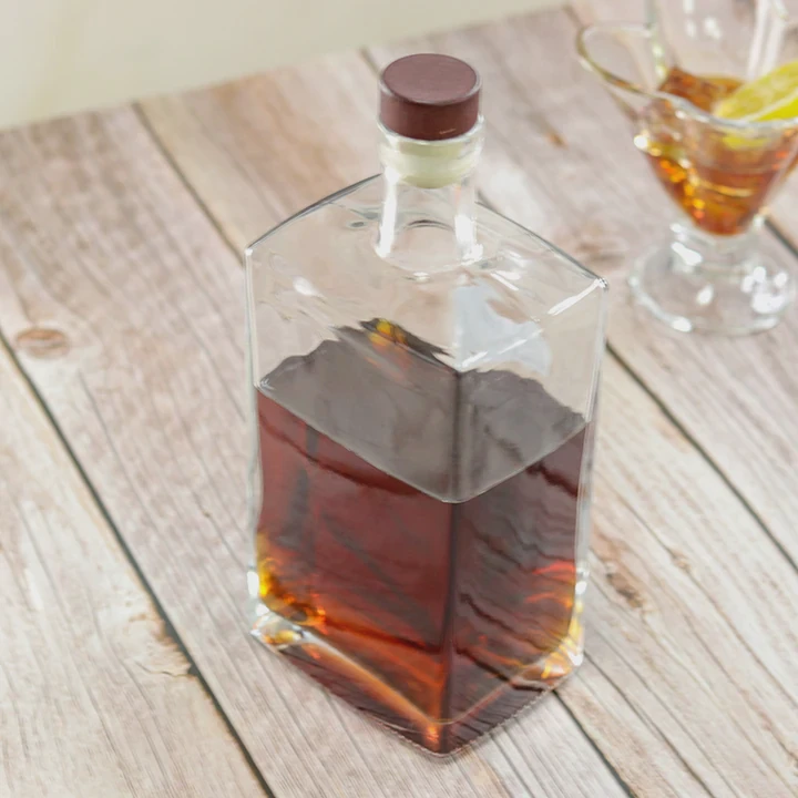 750Ml Square Whisky Bottle